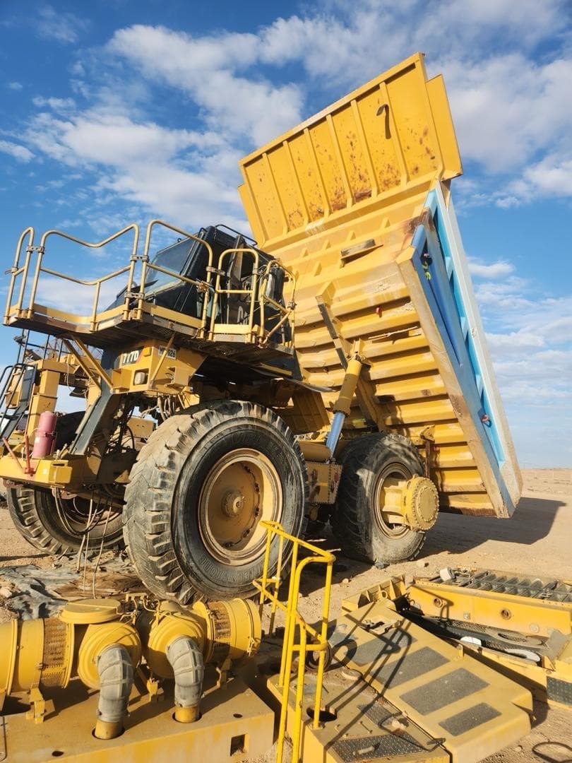 Vertical project image featuring equipment support in the field